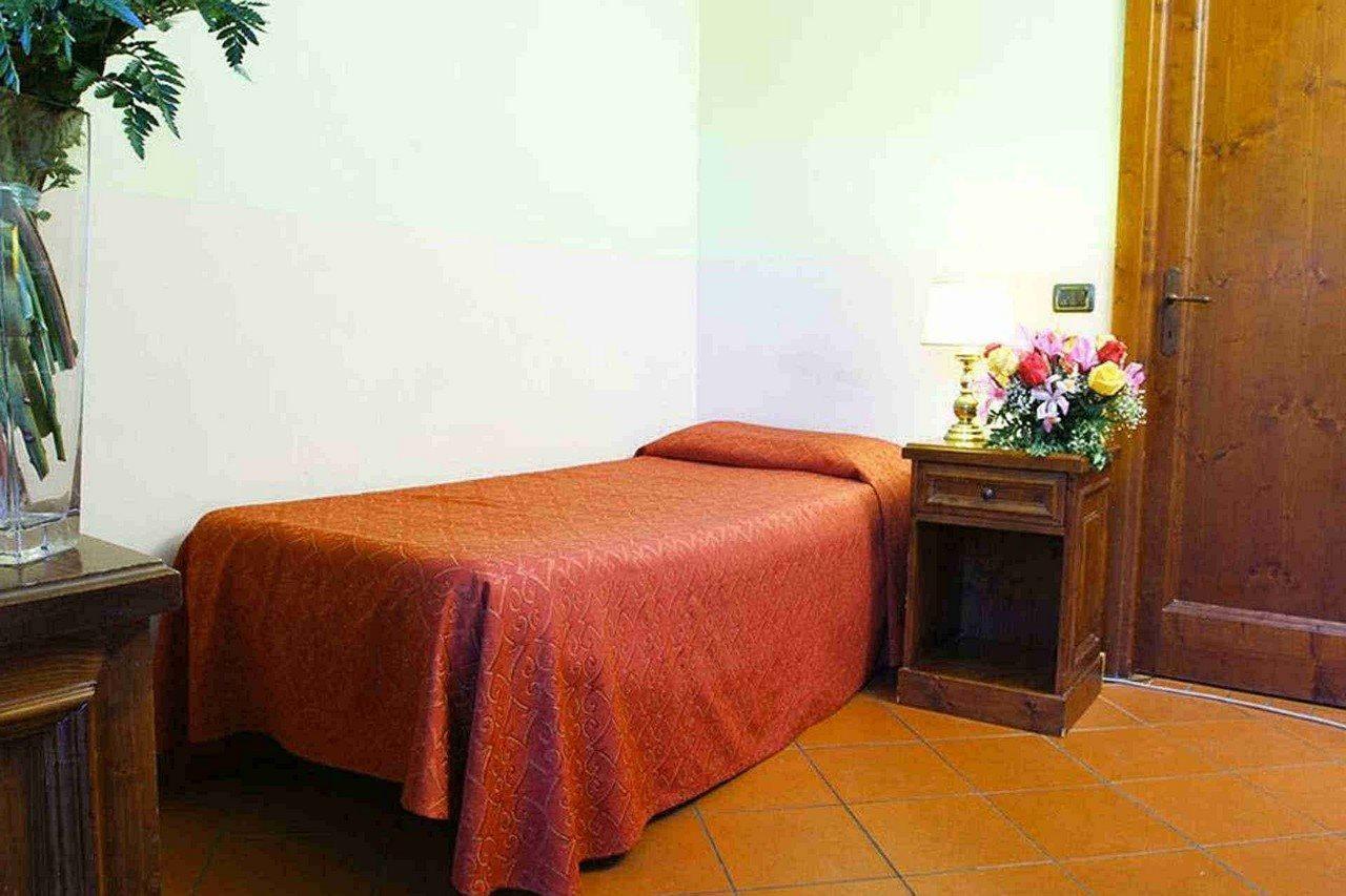 Frühstückspension Domus Sessoriana 3*